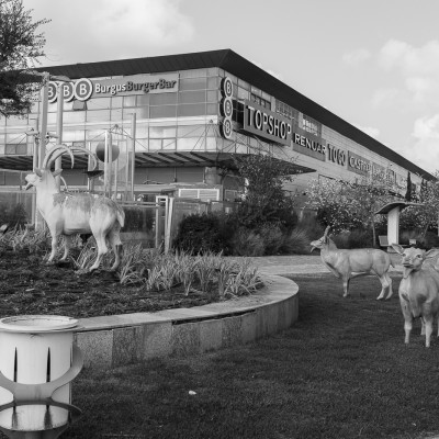 Isaac_Shaoul_Mall_Hod_Hasharon_April_2017-41-1-3